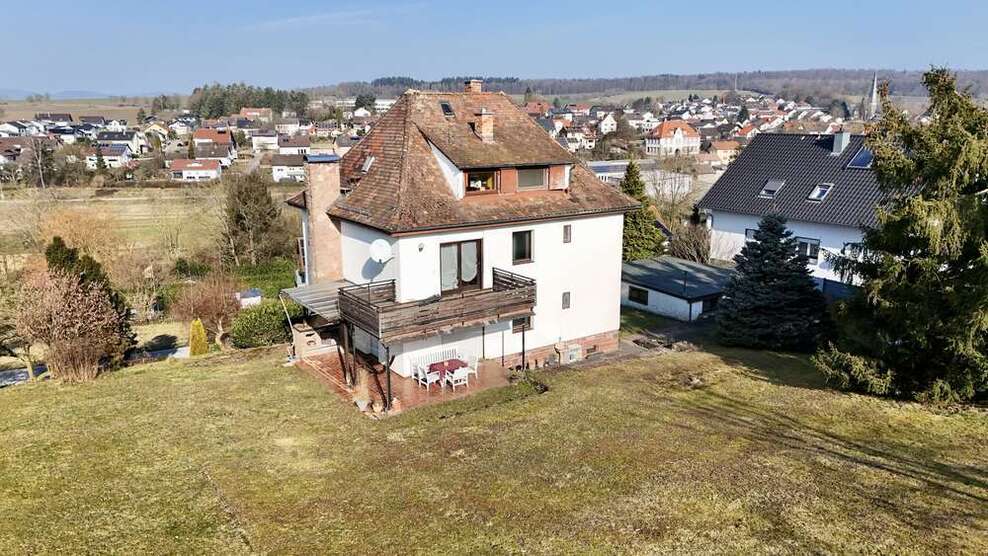 Haus zum Kaufen in Epfenbach 460.000 € 198 m²