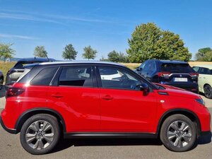 Suzuki Vitara 1.4 Boosterjet Hybrid Allgrip AT Comfort 2.410 km 27.990 &euro; Obrigheim-Asbach 74847