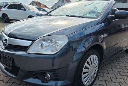 Opel Tigra 207.000 km 3.490 € Nordheim 74226