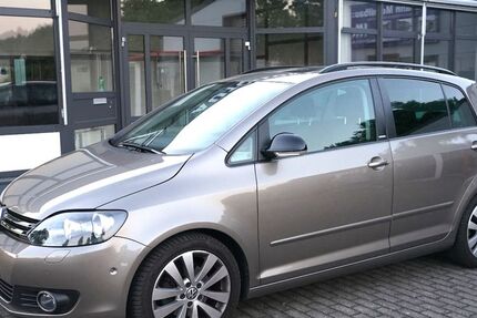 VW Golf 148.000 km 4.900 &euro; Pfedelbach 74629