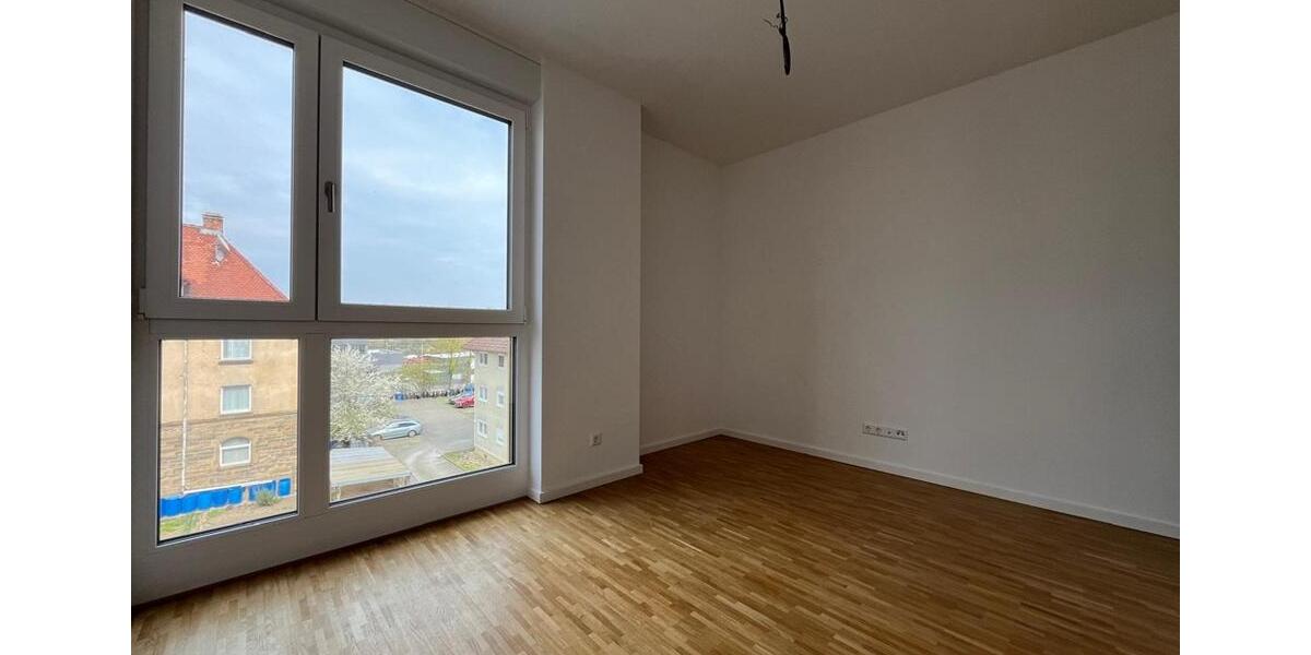 Dachgeschoßwohnung Bad Friedrichshall - 4 Zimmer, 135 m&sup2;, 1.912&euro; | Angebot:26068588