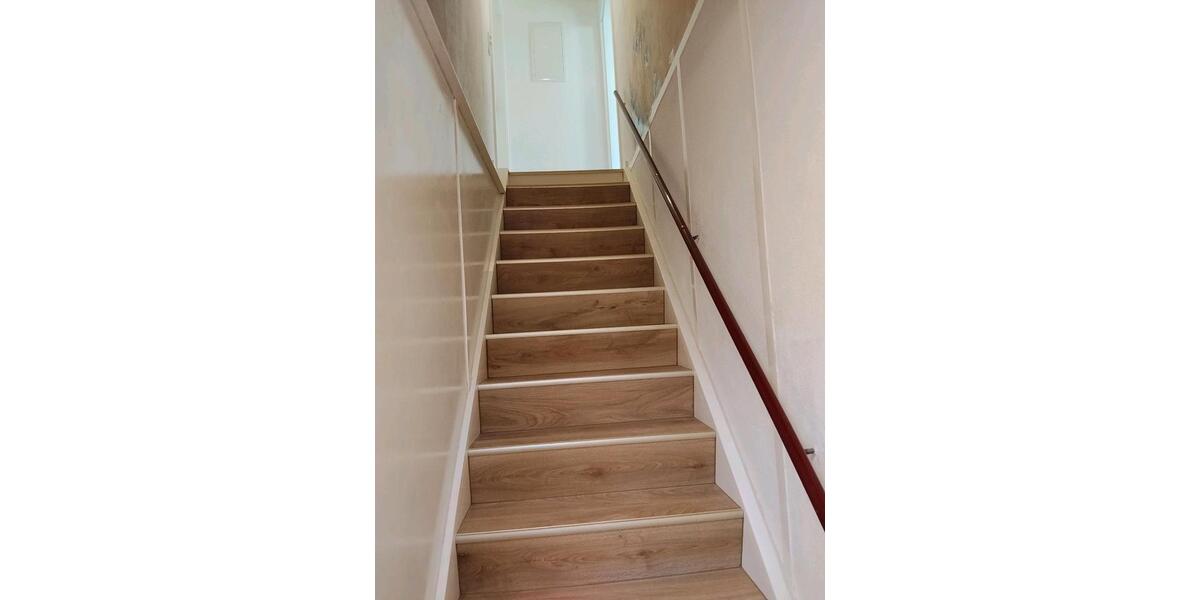 Etagenwohnung Mundelsheim - 3 Zimmer, 45 m&sup2;, 700&euro; | Angebot:26325748