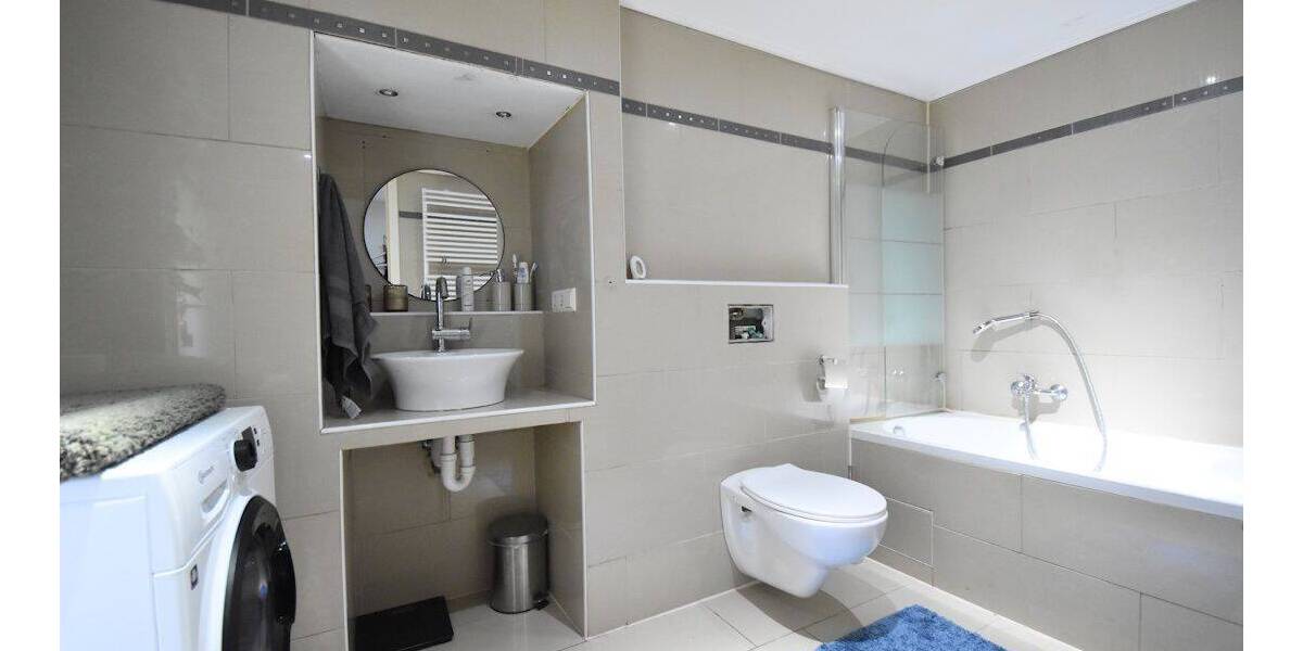 Einfamilienhaus Sinsheim - 9 Zimmer, 202 m&sup2;, 499.000&euro; | Angebot:26841140