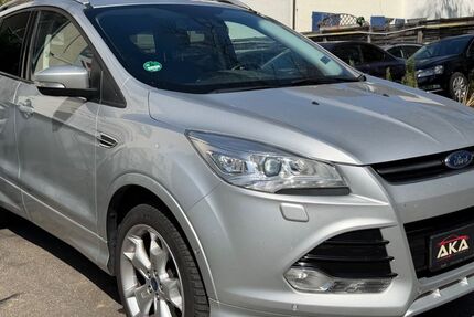 Ford Kuga 137.300 km 10.999 &euro; Ludwigsburg 71638