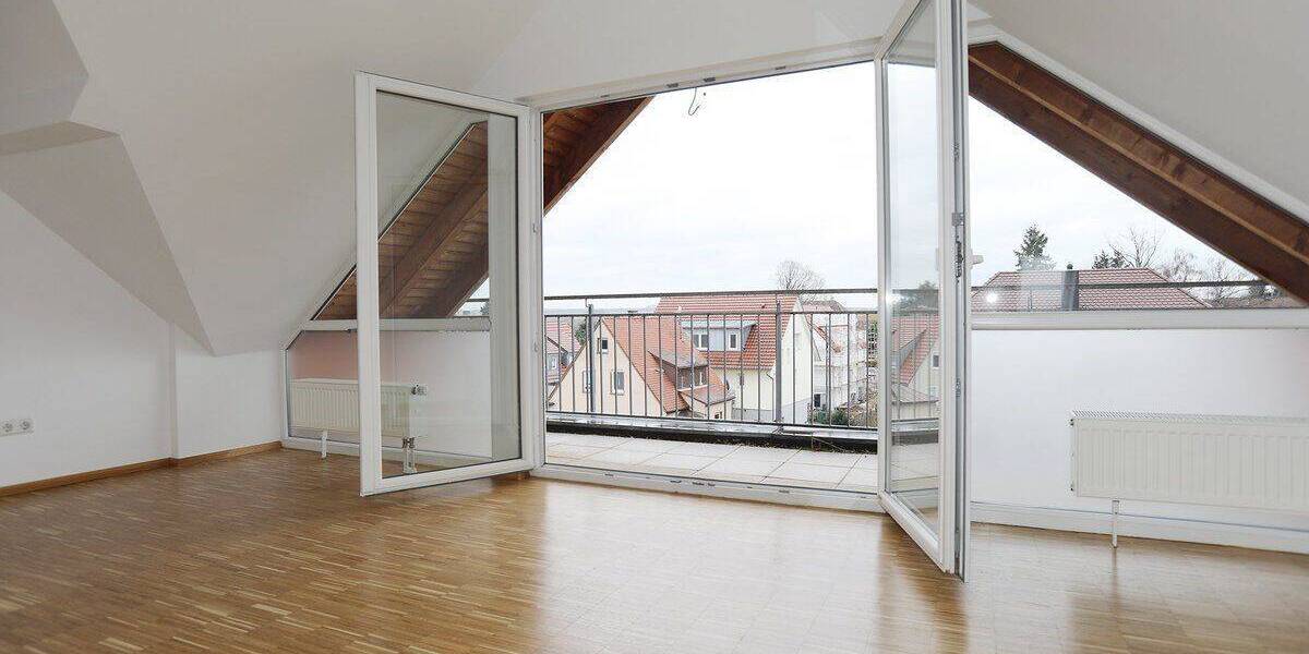 Etagenwohnung Bönnigheim - 2 Zimmer, 102 m&sup2;, 950&euro; | Angebot:26904110
