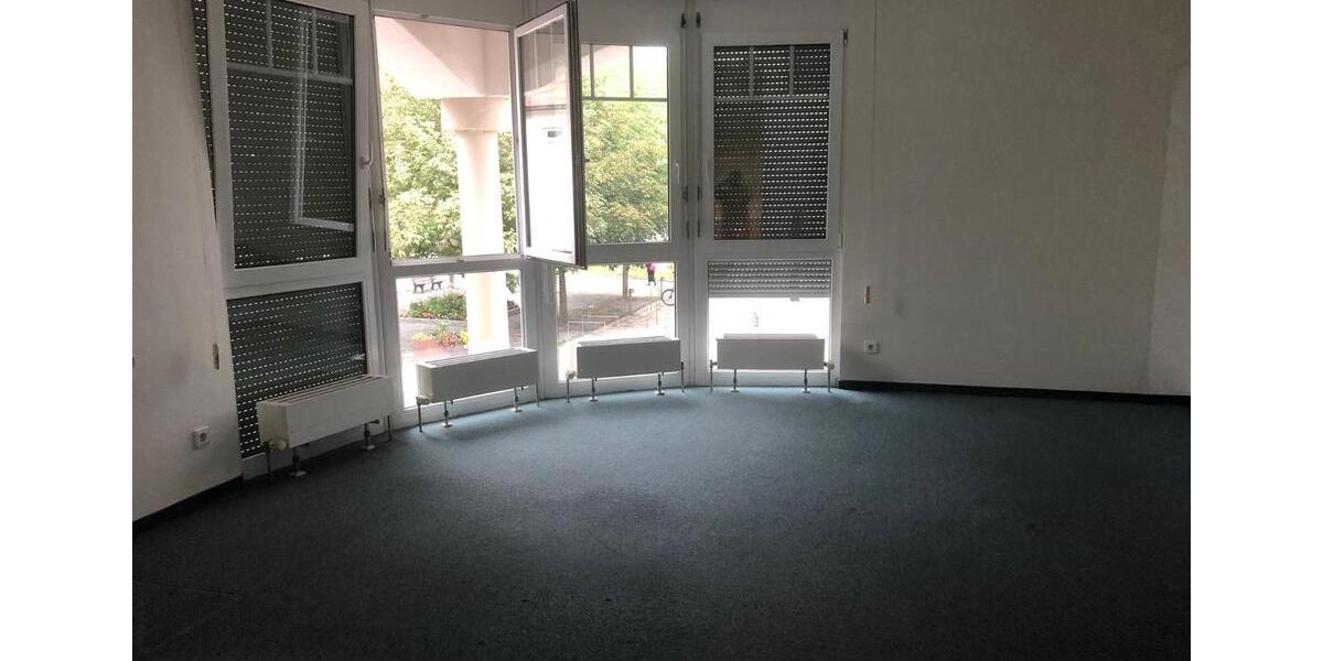 Gewerbeobjekt Besigheim - 1.400&euro; | Angebot:25094816