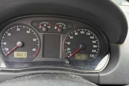 VW Polo 102.118 km 700 &euro; Burgstetten 71576