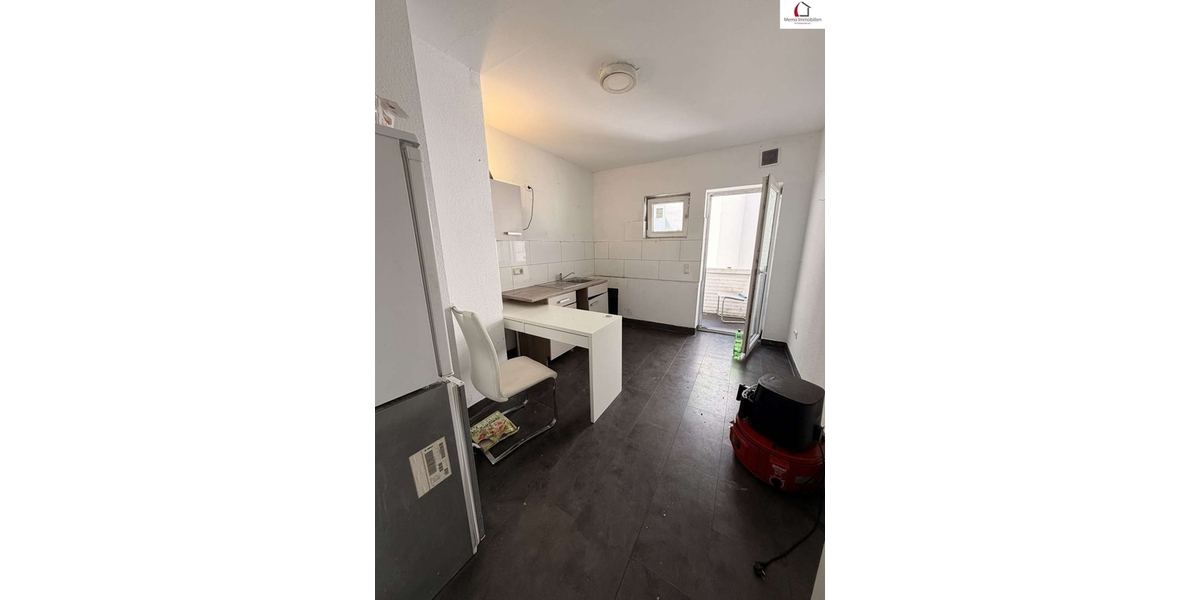 °°°° MEHRFAMILIENHAUS mit GEWERBE und AUSBAUPOTENZIAL und ca. 8 - 9 %% Rendite °°°° - Mehrfamilienhaus, Wohnhaus Neckarsulm | Angebot:27517133