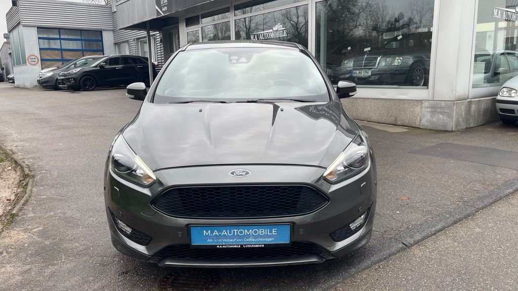 Ford Focus 94.912 km 11.900 &euro; Marbach am Neckar 71672
