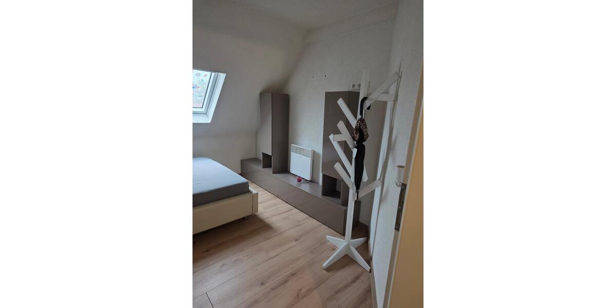 Dachgeschoßwohnung Heilbronn Böckingen - 2 Zimmer, 47 m&sup2;, 650&euro; | Angebot:25710218