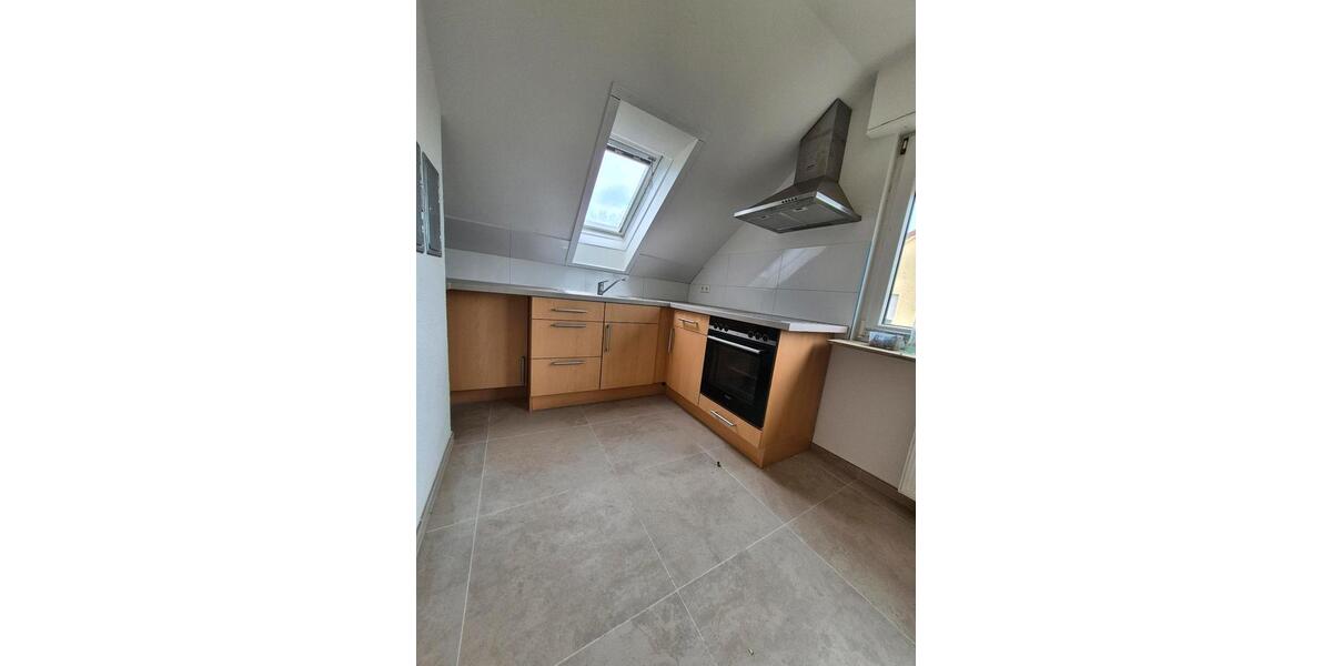 Dachgeschoßwohnung Heilbronn Frankenbach - 2 Zimmer, 52 m&sup2;, 920&euro; | Angebot:27541499