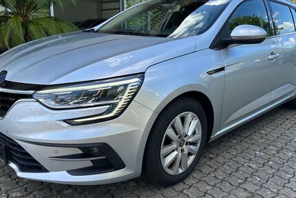 Renault Megane 101.365 km 10.950 &euro; Beilstein 71717