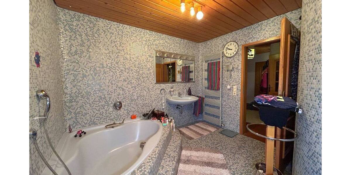 Mehrfamilienhaus, Wohnhaus Bad Friedrichshall Kochendorf - 1 Zimmer, 350 m&sup2;, 1.350.000&euro; | Angebot:25997731