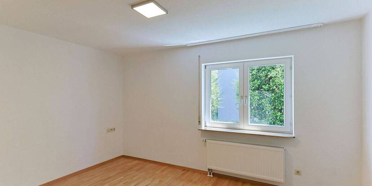 Etagenwohnung Ludwigsburg Pflugfelden - 2 Zimmer, 60 m&sup2;, 285.000&euro; | Angebot:26929794
