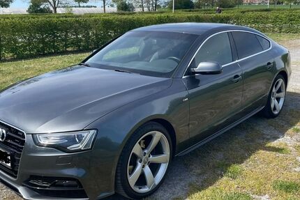Audi A5 177.000 km 13.200 &euro; Untergruppenbach 74199
