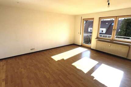 Wohnung Backnang - 4 Zimmer, 96 m&sup2;, 950&euro; | Angebot:25483365