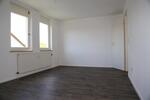 Dachgeschoßwohnung Oberstenfeld - 3.5 Zimmer, 72 m&sup2;, 225.000&euro; | Angebot:25376469