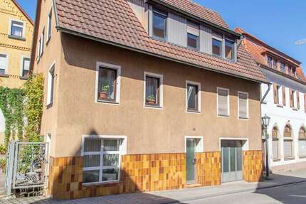 Haus Bad Friedrichshall - 8 Zimmer, 151 m&sup2;, 390.000&euro; | Angebot:25908804