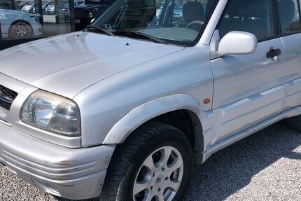Suzuki Grand Vitara 229.000 km 2.650 &euro; Öhringen 74613