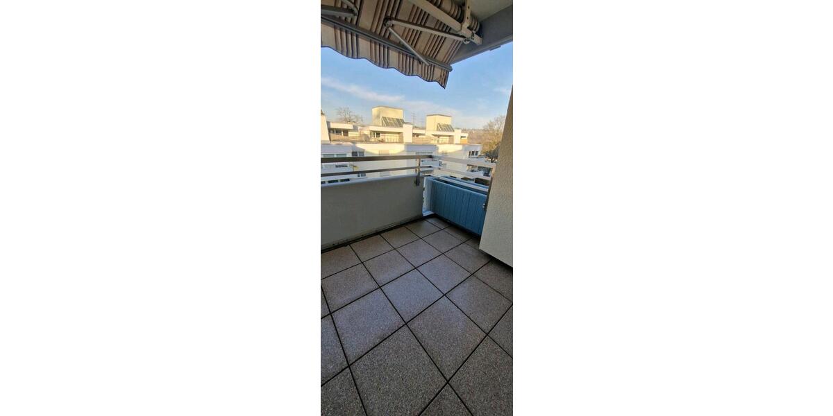 Etagenwohnung Ludwigsburg Hoheneck - 2 Zimmer, 66 m&sup2;, 1.300&euro; | Angebot:24828123