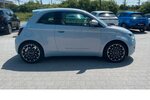 Fiat 500e la Prima ´´Himmelblau´´ 2.500 km 24.900 € Backnang, 71522