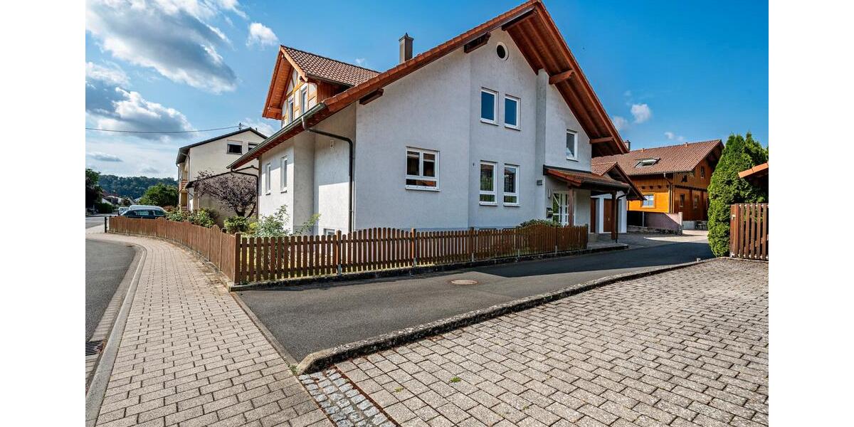 Dachgeschoßwohnung Haßmersheim - 2 Zimmer, 56 m&sup2;, 875&euro; | Angebot:26134704