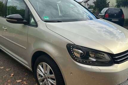 VW Touran 118.000 km 7.490 € Freiberg am Neckar 71691