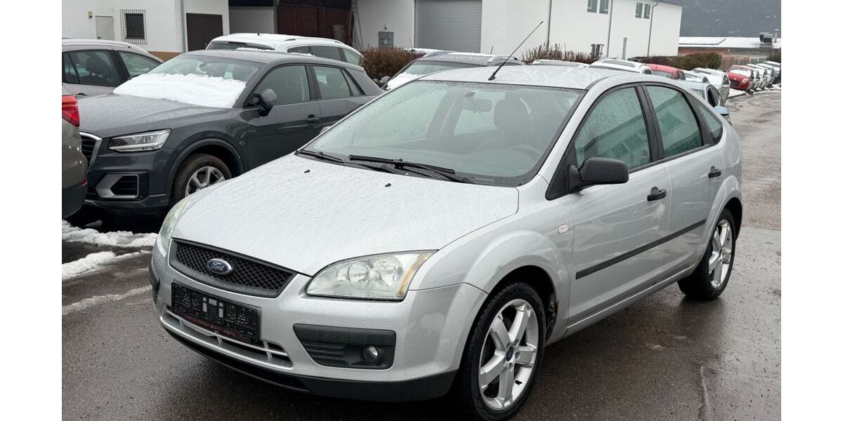 Ford Focus 182.000 km 2.499 &euro; Gundelsheim 74831