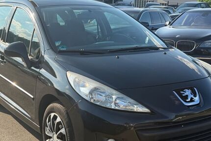 Peugeot 207 139.000 km 2.999 &euro; Gundelsheim 74831