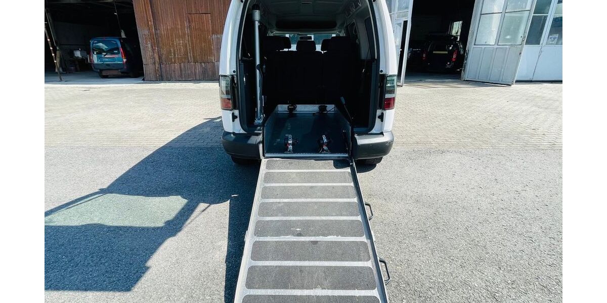 VW Caddy 98.000 km 22.500 &euro; Sinsheim 74889