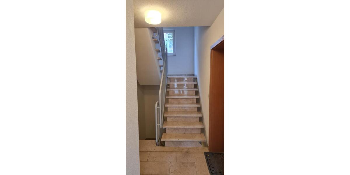 Etagenwohnung Ludwigsburg Hoheneck - 3 Zimmer, 65 m&sup2;, 269.000&euro; | Angebot:24842818