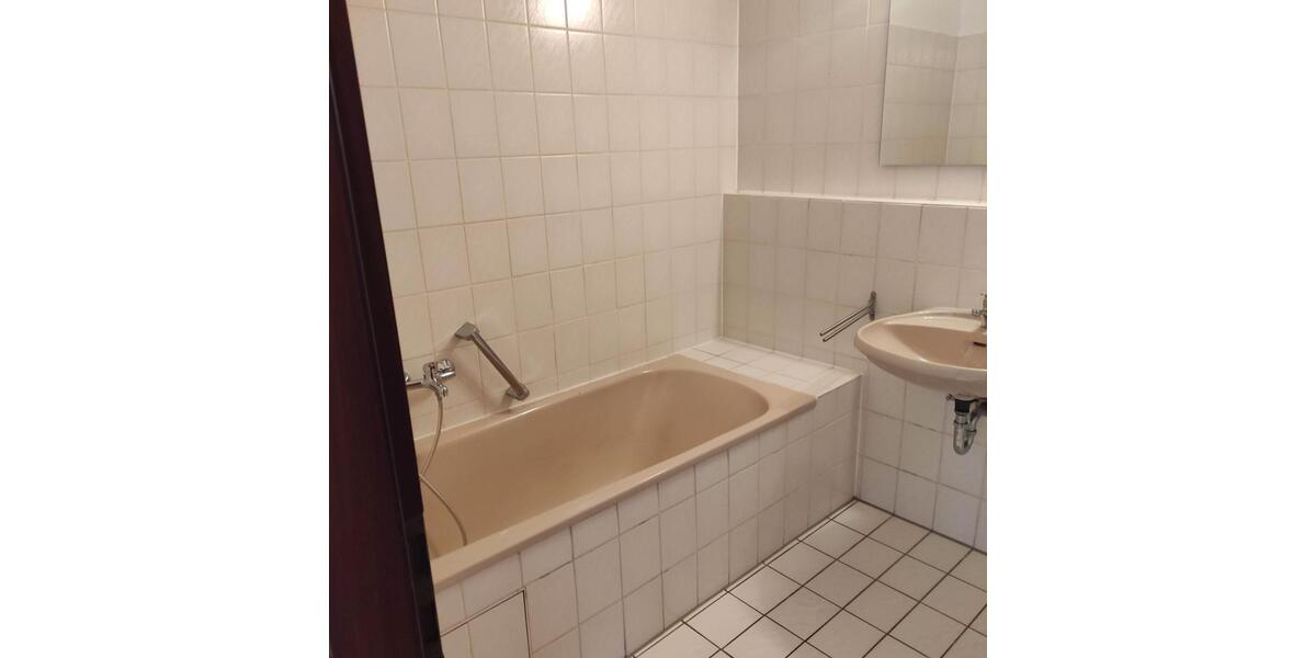 Etagenwohnung Heilbronn Horkheim - 4 Zimmer, 92 m&sup2;, 318.000&euro; | Angebot:26111005