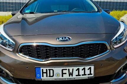 Kia ceed / Ceed 128.000 km 8.450 &euro; Neckarbischofsheim 74924