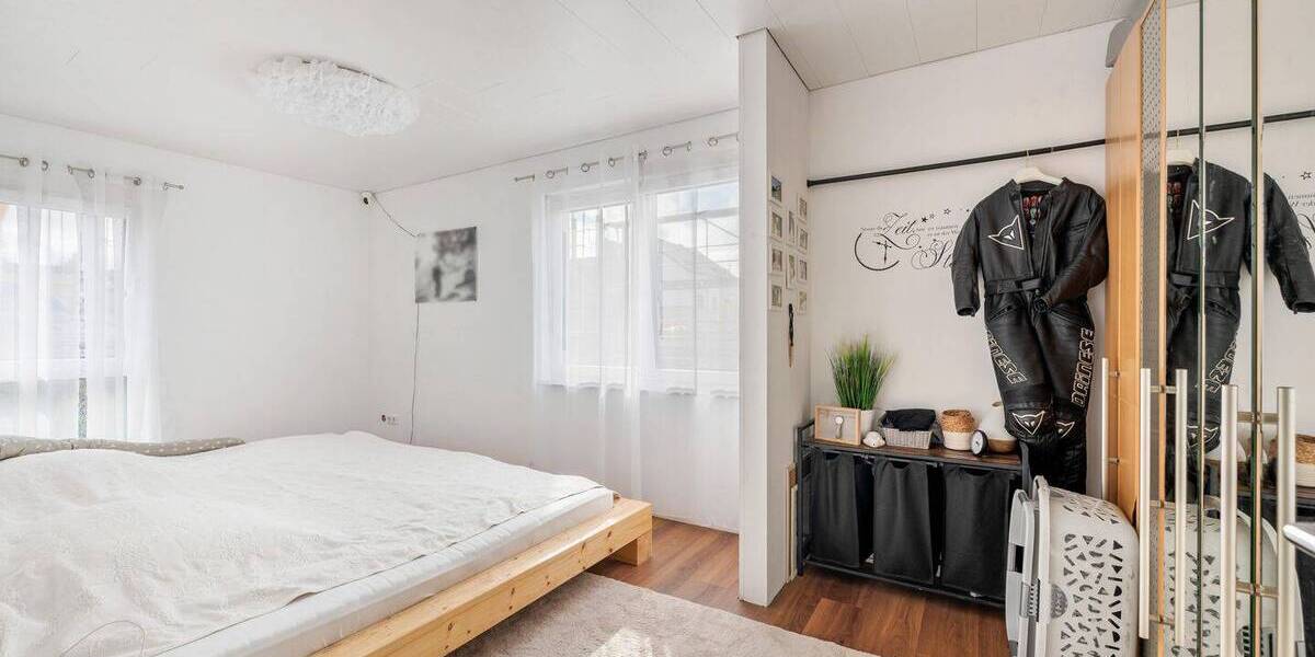 Doppelhaushälfte Kirchardt - 5 Zimmer, 149 m&sup2;, 459.000&euro; | Angebot:26037403