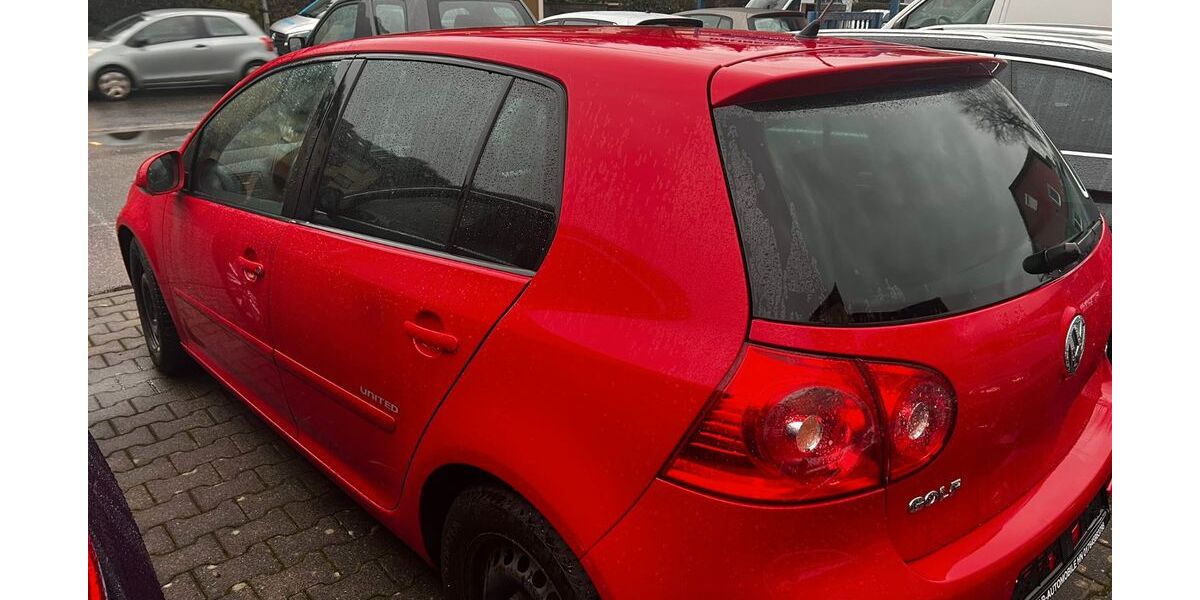 VW Golf 254.000 km 1.700 &euro; Neckarsulm 74172