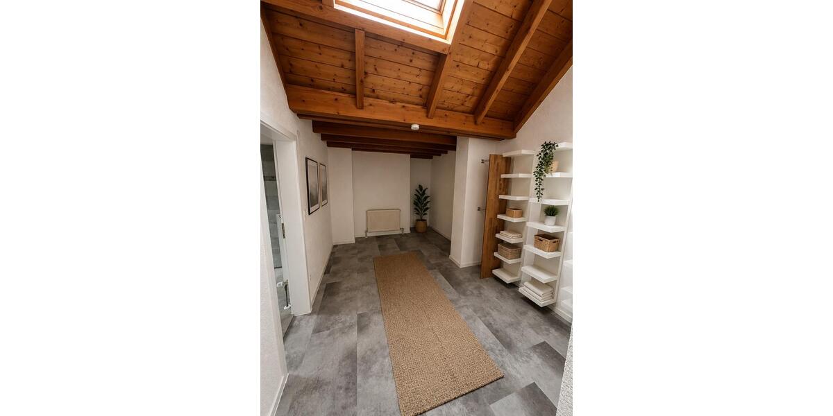 Maisonettenwohnung Bad Friedrichshall - 3.5 Zimmer, 100 m&sup2;, 1.250&euro; | Angebot:26547320