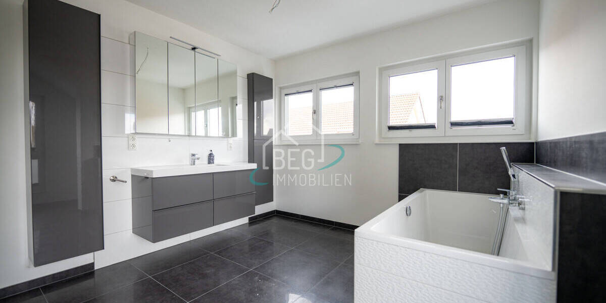 Einfamilienhaus Langenbrettach Brettach - 5 Zimmer, 234 m&sup2;, 699.000&euro; | Angebot:26244029