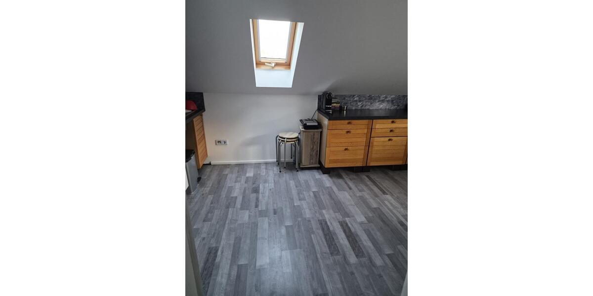 Dachgeschoßwohnung Bad Rappenau - 2.5 Zimmer, 60 m&sup2;, 750&euro; | Angebot:26335042