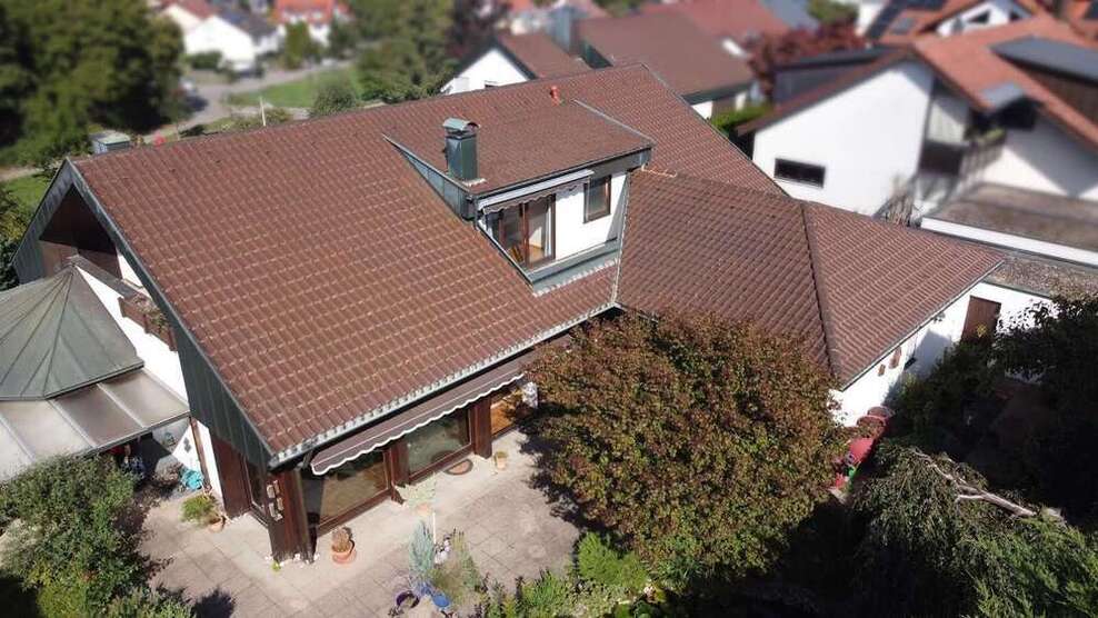 Haus zum Kaufen in Freiberg am Neckar 1.319.000 € 351 m²