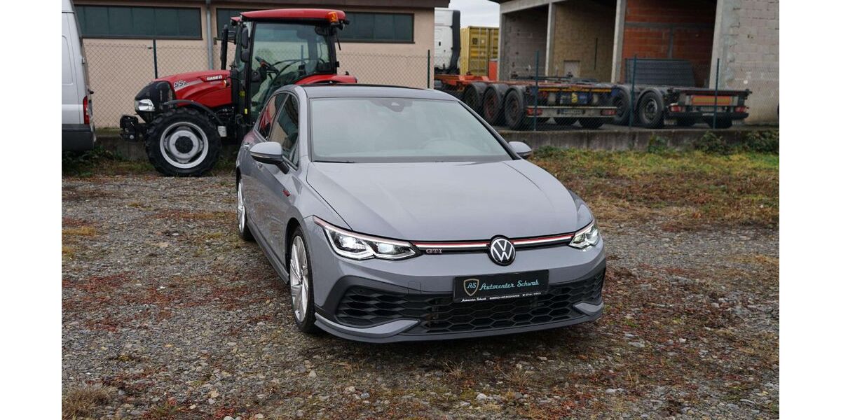 VW Golf 42.470 km 32.290 &euro; Rielingshausen 71672