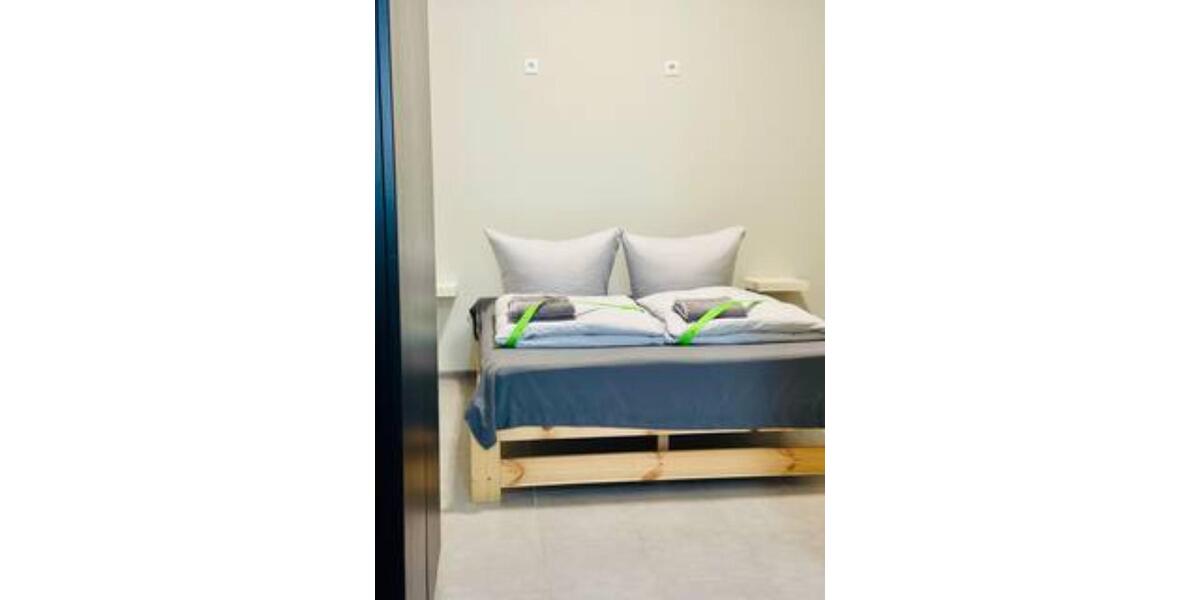 Etagenwohnung Freiberg am Neckar - 1 Zimmer, 24 m&sup2;, 700&euro; | Angebot:25305291