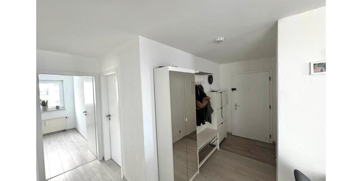 Etagenwohnung Bad Friedrichshall - 3 Zimmer, 76 m&sup2;, 1.205&euro; | Angebot:26300271