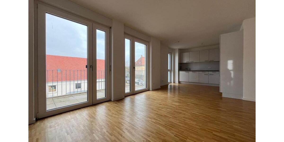 Etagenwohnung Bad Friedrichshall - 2 Zimmer, 66 m&sup2;, 965&euro; | Angebot:26068584