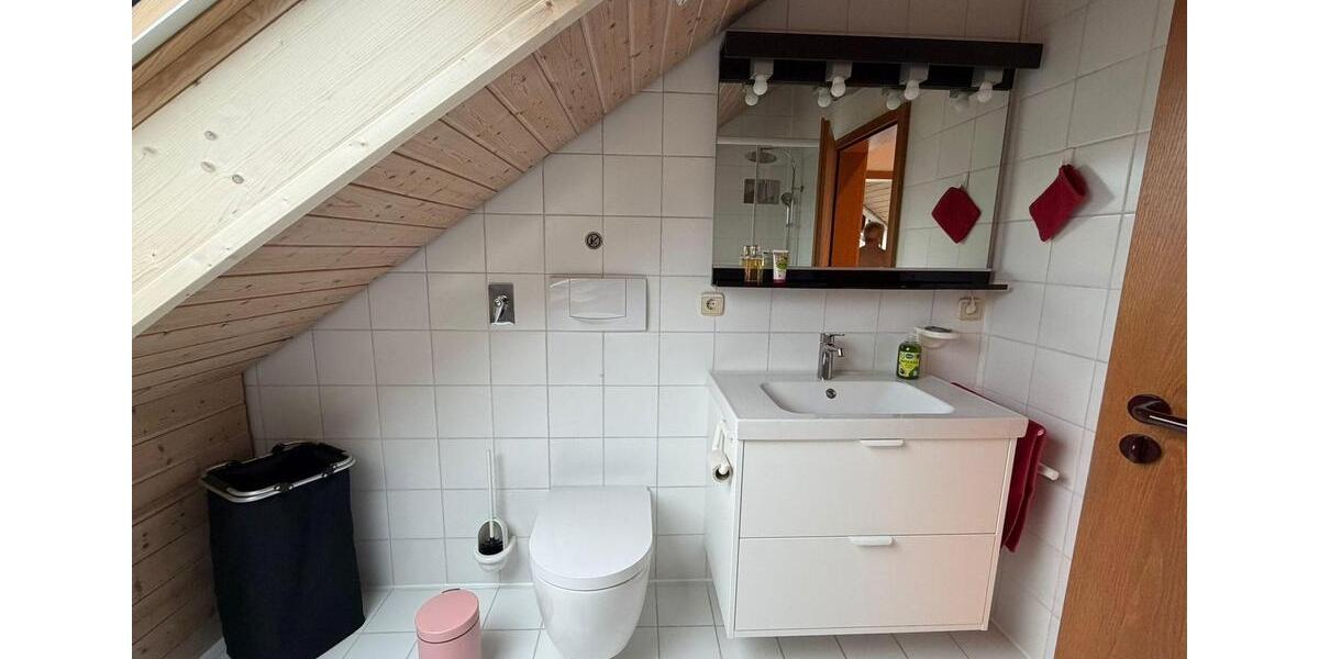 Dachgeschoßwohnung Bad Friedrichshall - 1 Zimmer, 74 m&sup2;, 800&euro; | Angebot:26600636