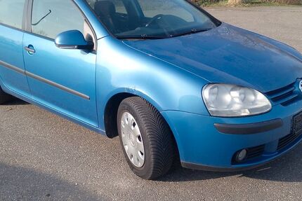 VW Golf 212.000 km 999 &euro; Ludwigsburg 71642