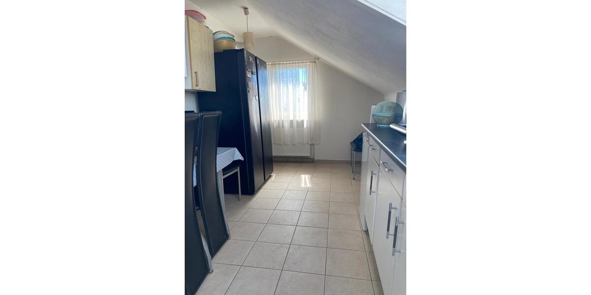 Dachgeschoßwohnung Markgröningen - 3 Zimmer, 98 m&sup2;, 250.000&euro; | Angebot:26942479