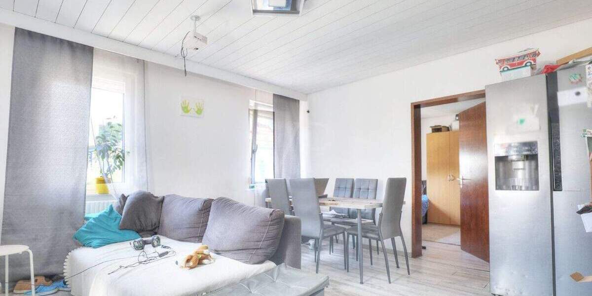 Mehrfamilienhaus, Wohnhaus Heilbronn / Böckingen Böckingen - 9 Zimmer, 160 m&sup2;, 385.000&euro; | Angebot:25067247