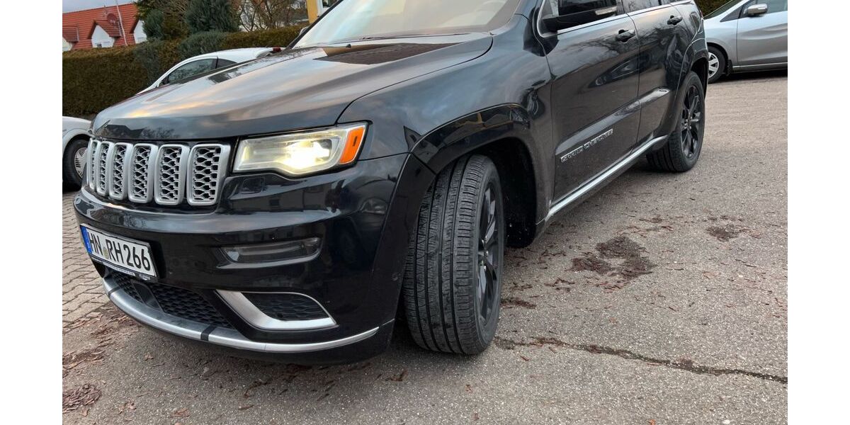 Jeep Grand Cherokee 49.000 km 29.900 € Heilbronn 74080