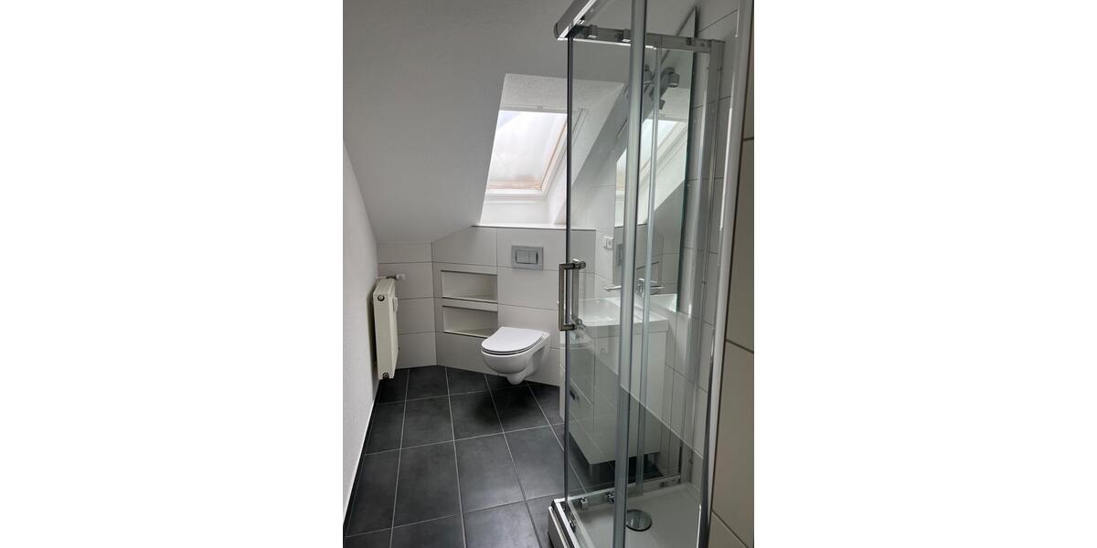 Dachgeschoßwohnung Heilbronn - 4 Zimmer, 90 m&sup2;, 1.040&euro; | Angebot:26253157