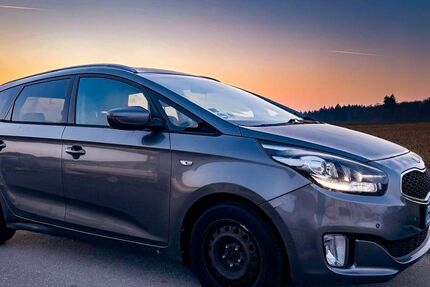 Kia Carens 74.000 km 10.500 &euro; Bad Rappenau 74906